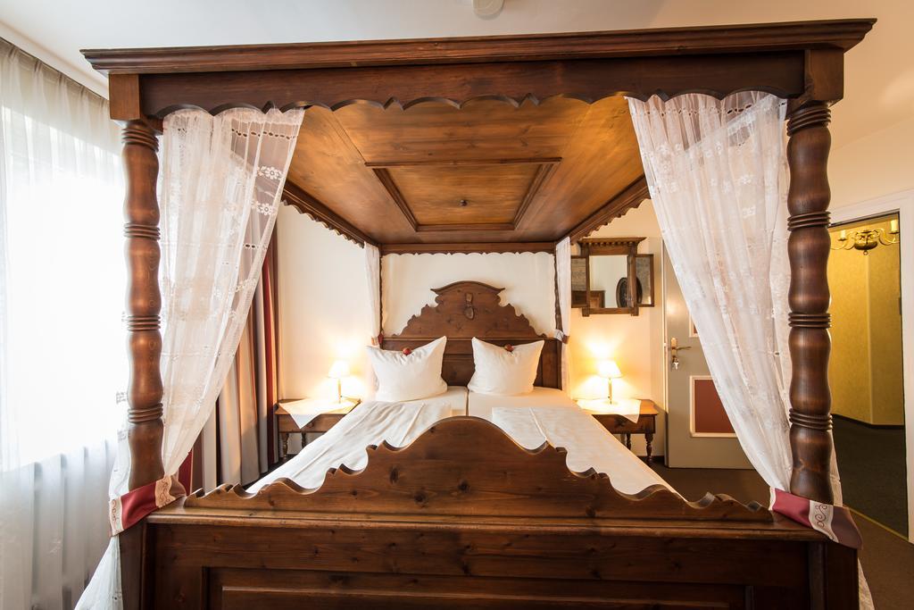 Alte Thorschenke Hotel Кохем Екстериор снимка